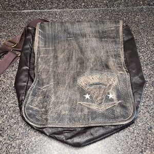 Wilsons Leather M Julian Y2K Distressed Messenger Bag Texas Longhorn‎ Skull